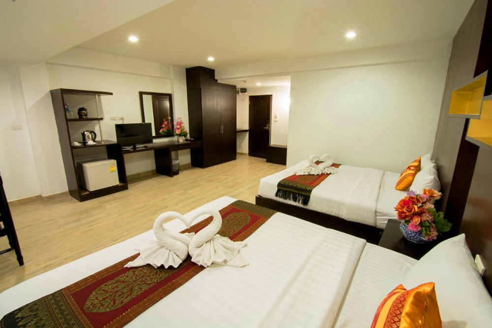 Boss Suites Pattaya Exterior foto